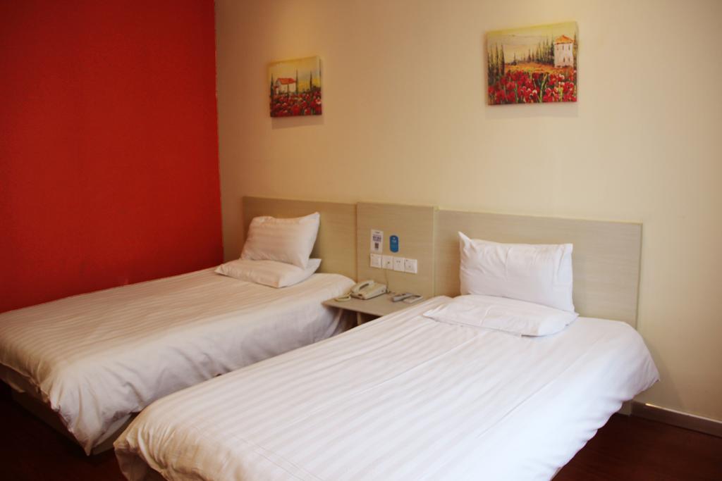 Hanting Express Nanchang Hong Gu Tan Branch Room photo